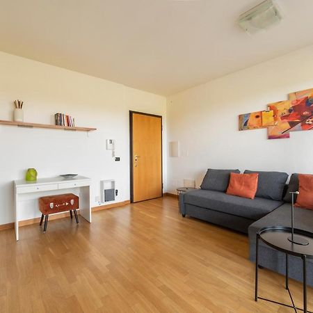 Апартаменты Milano Rogoredo Apt With Terrace! Экстерьер фото
