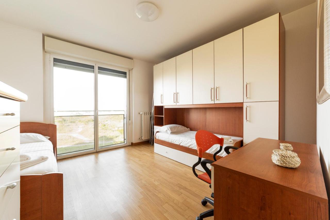 Апартаменты Milano Rogoredo Apt With Terrace! Экстерьер фото