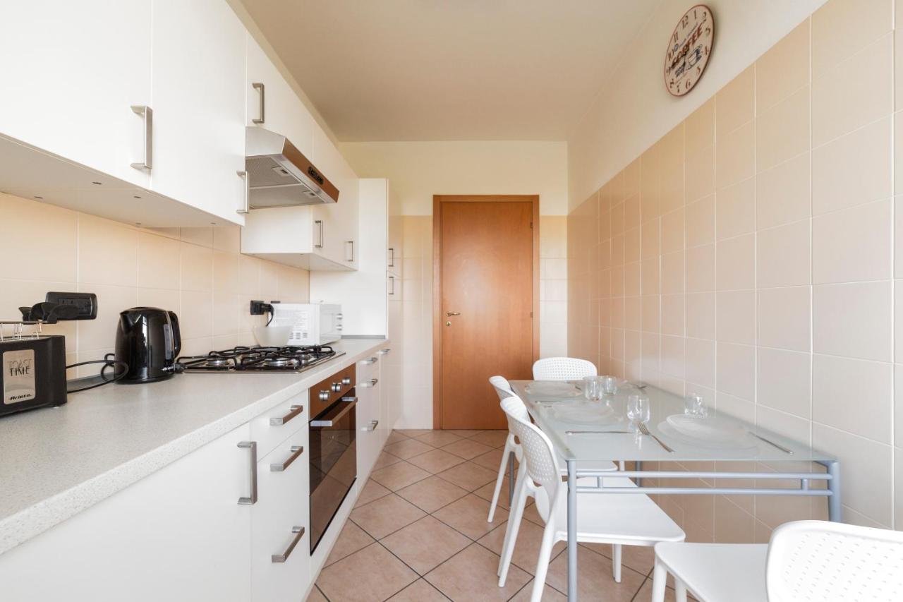 Апартаменты Milano Rogoredo Apt With Terrace! Экстерьер фото