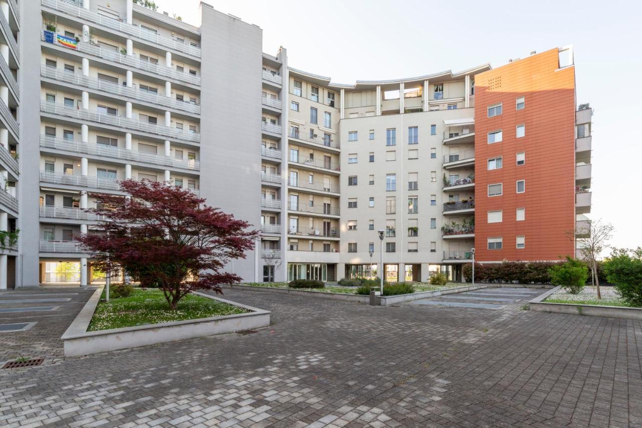 Апартаменты Milano Rogoredo Apt With Terrace! Экстерьер фото